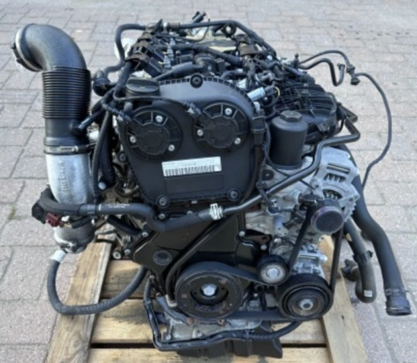 Audi A4 8W B9 2.0 TFSI TSI motorkode: CVKB